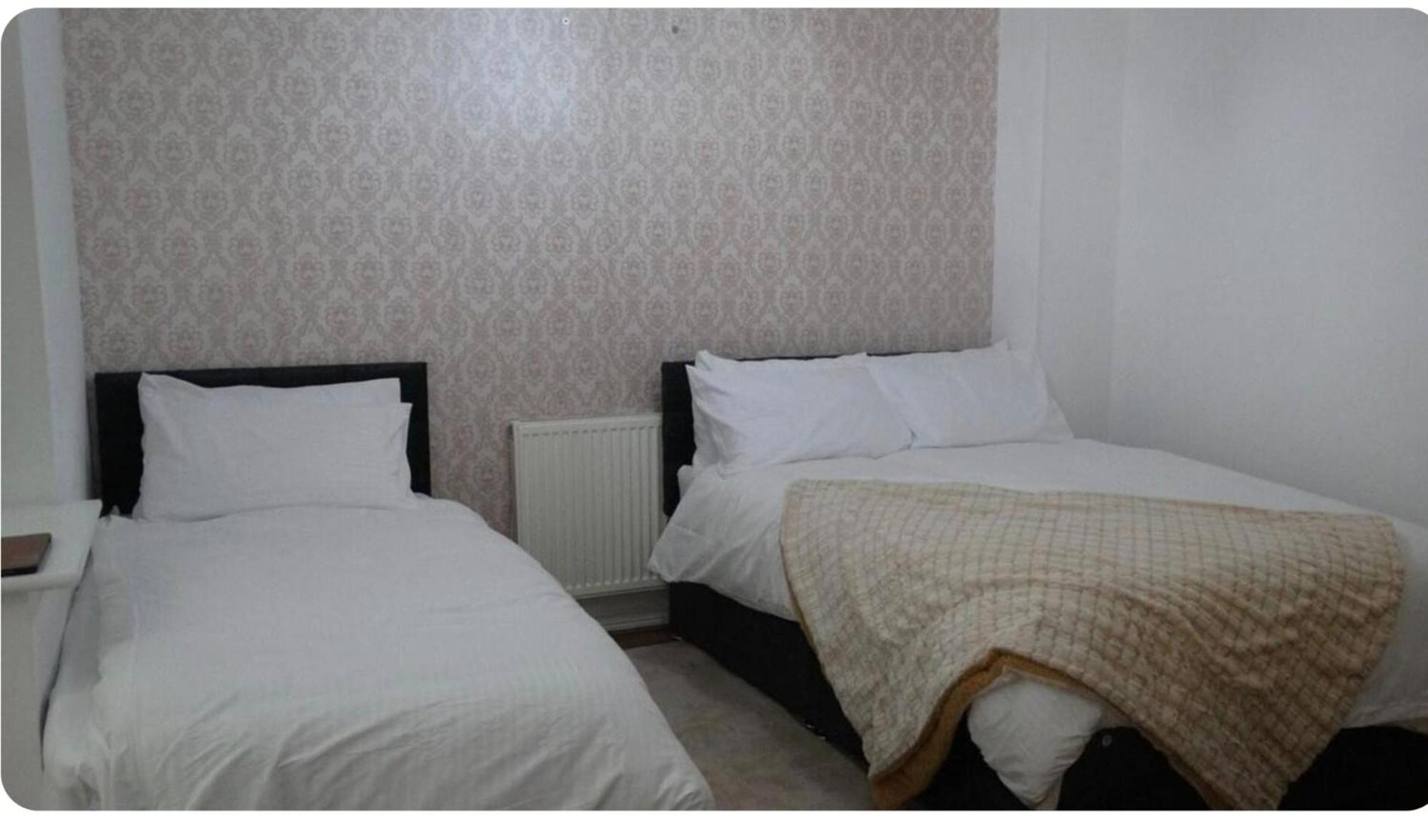 Kingdom Residence Manchester Bagian luar foto