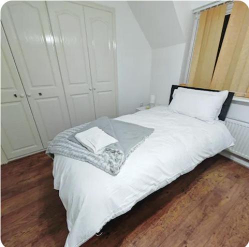 Kingdom Residence Manchester Bagian luar foto
