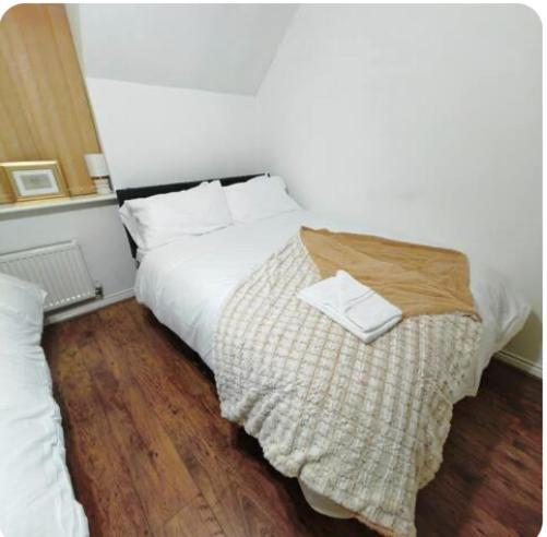 Kingdom Residence Manchester Bagian luar foto